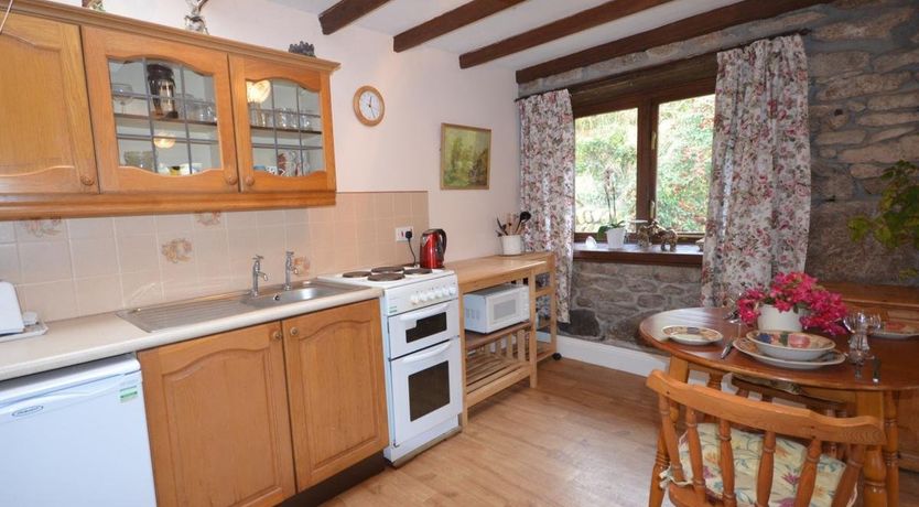 Photo of 1 Bed in Lanlivery