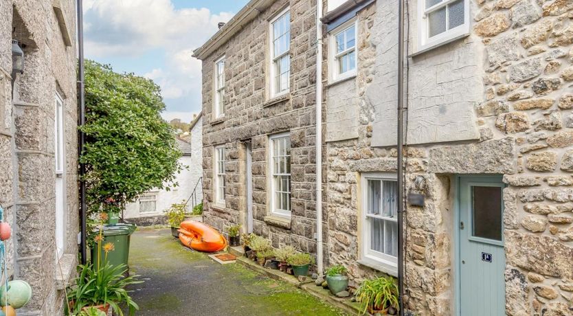 Photo of 1 Bed in Mousehole