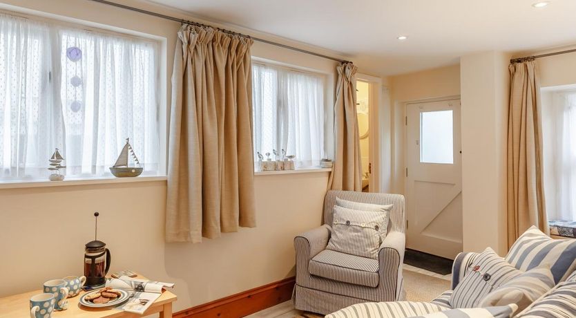 Photo of 1 Bed in Mousehole