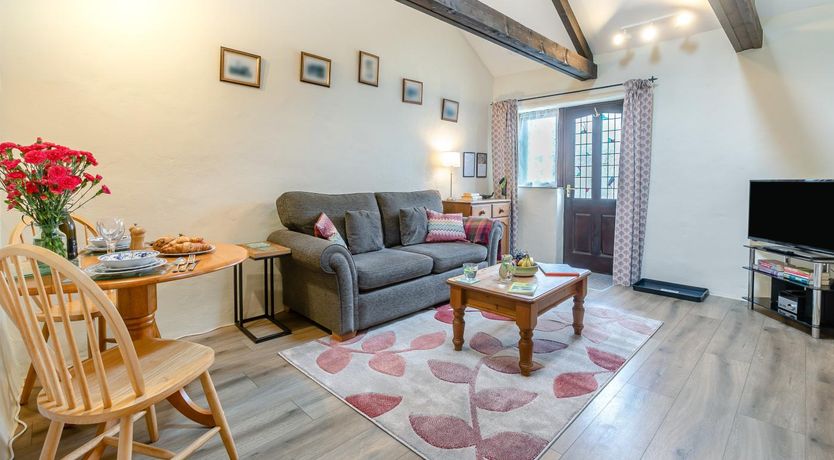 Photo of 1 Bed in Camborne