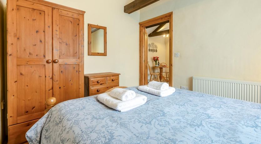 Photo of 1 Bed in Camborne