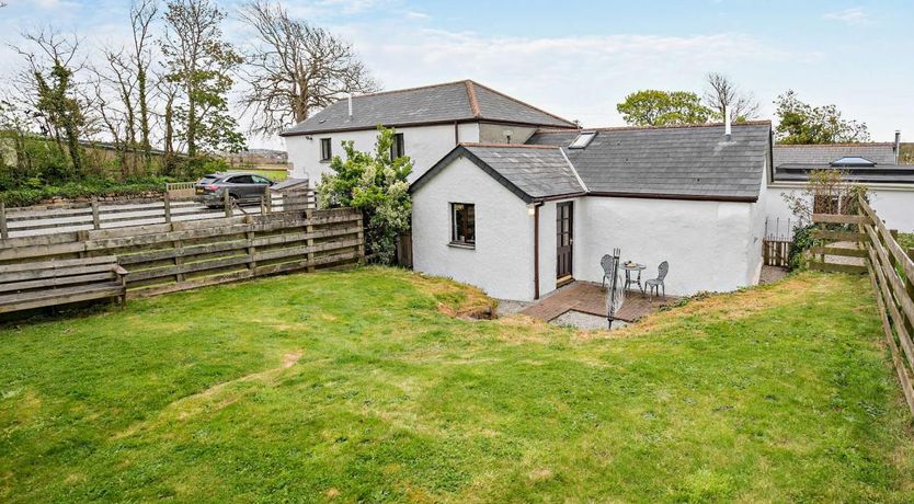 Photo of 1 Bed in Tehidy