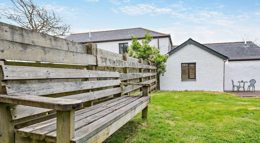 Photo of 1 Bed in Tehidy