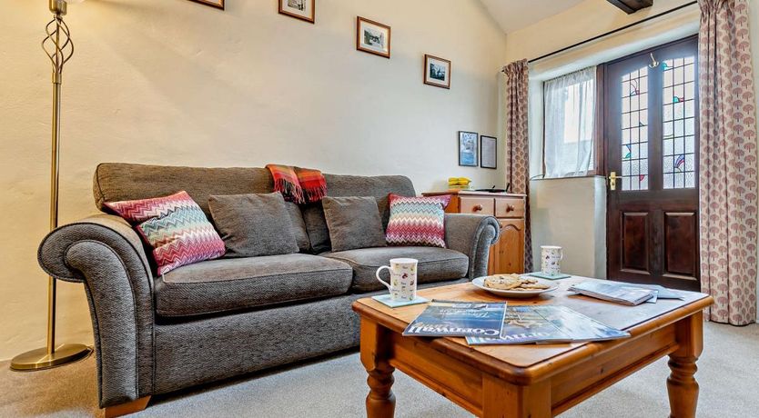 Photo of 1 Bed in Tehidy