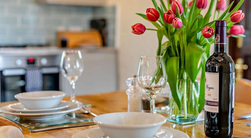 Photo of 2 Bed in Tehidy