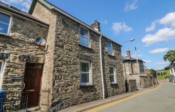 The Old School House Holiday Cottage