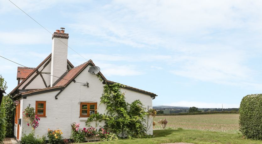 Photo of Little Pound House