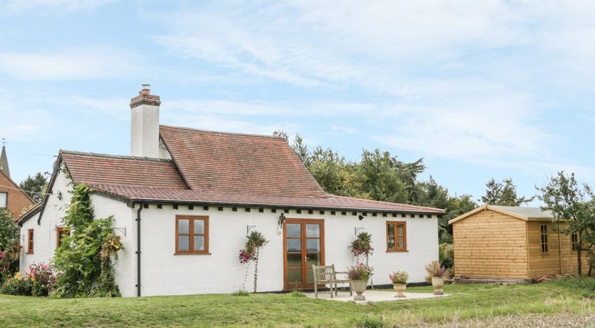 Photo of Little Pound House