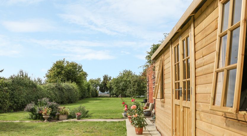 Photo of Little Pound House