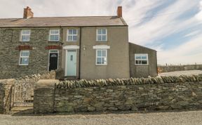 Photo of Glasfryn