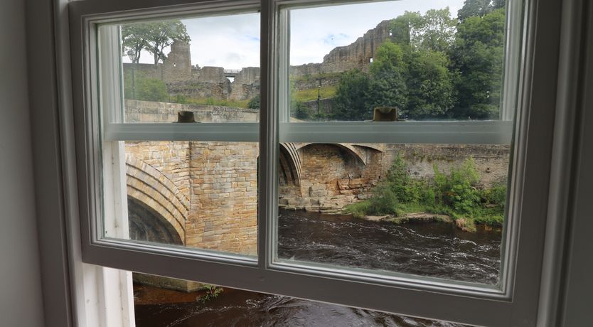 Photo of 2 Riverside