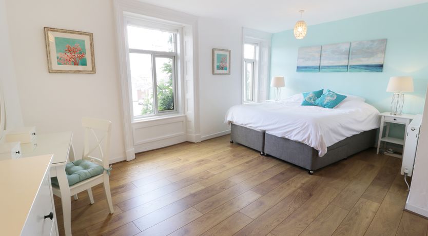 Photo of Waverley House