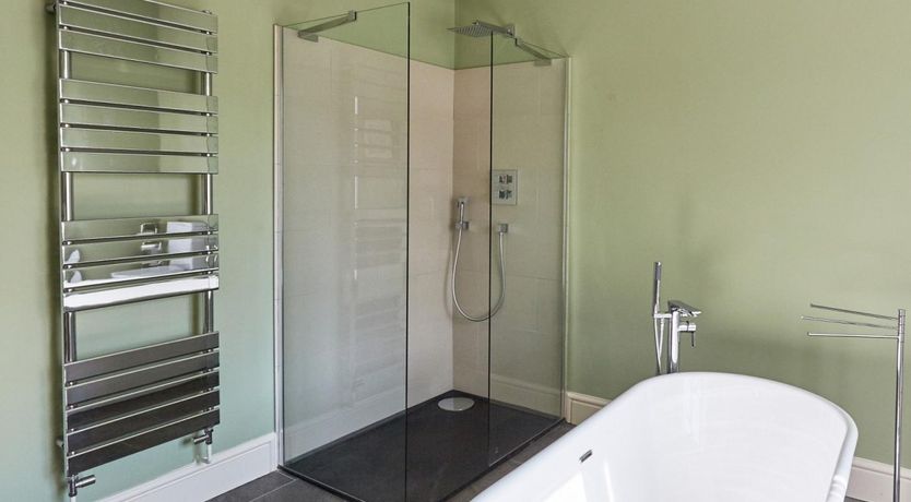 Photo of 2 Bed in Kington