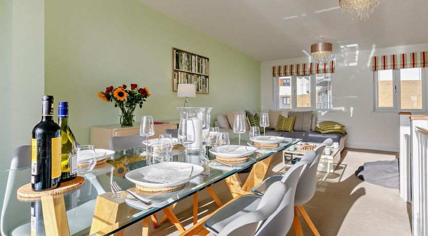 Photo of 3 Bed in St. Austell