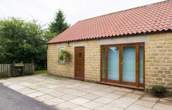 1 Bed in Ripley Holiday Cottage