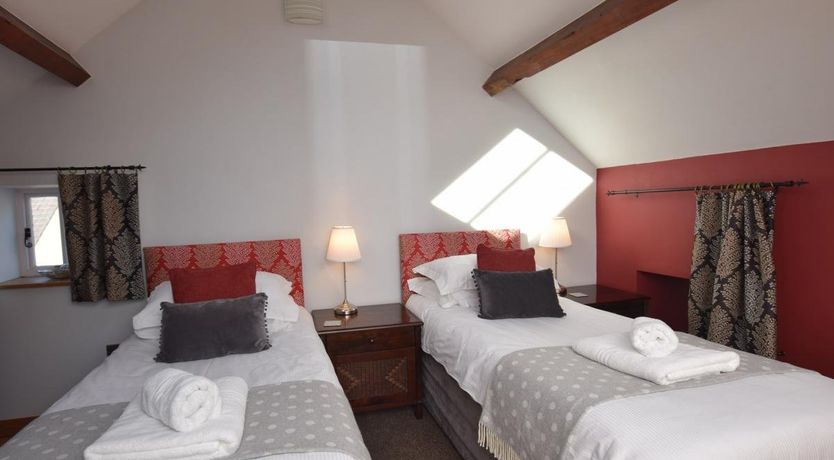 Photo of 2 Bed in Knaresborough