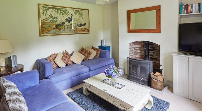 Photo of 3 Bed in Lyonshall