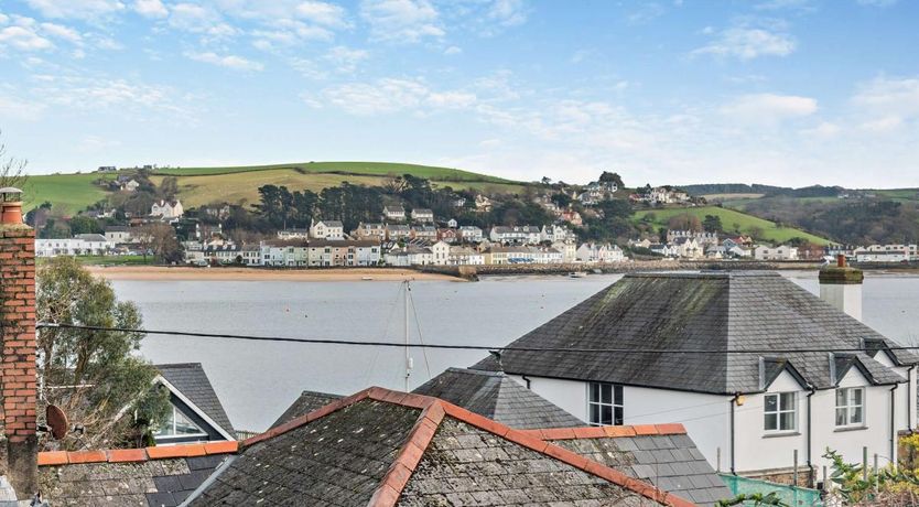 Photo of 3 Bed in Appledore