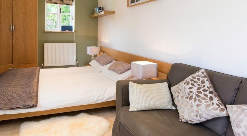 Photo of 1 Bed in Scriven