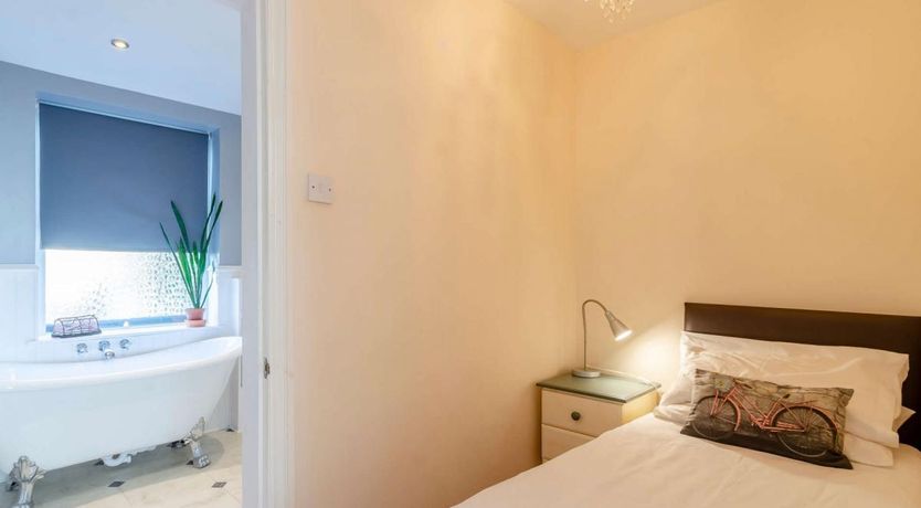 Photo of 3 Bed in Harrogate