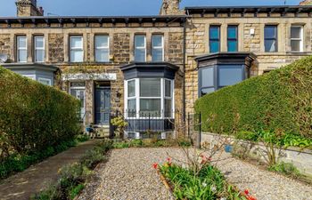 3 Bed in Harrogate Holiday Cottage
