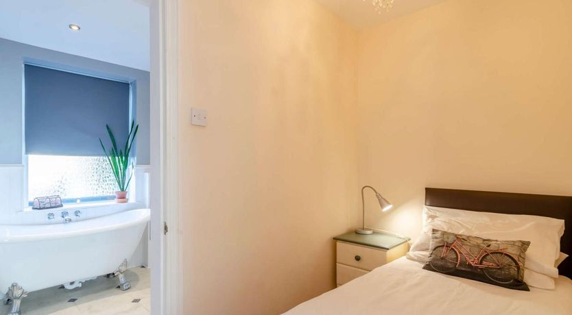 Photo of 3 Bed in Harrogate