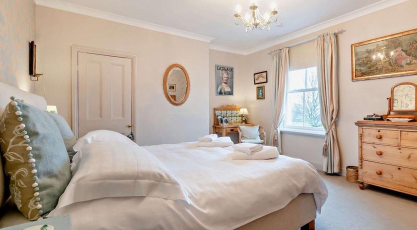 Photo of 2 Bed in Harrogate