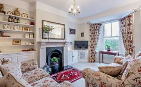 Photo of in Harrogate (HH037)