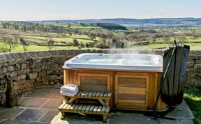 Photo of 2 Bed in Harrogate