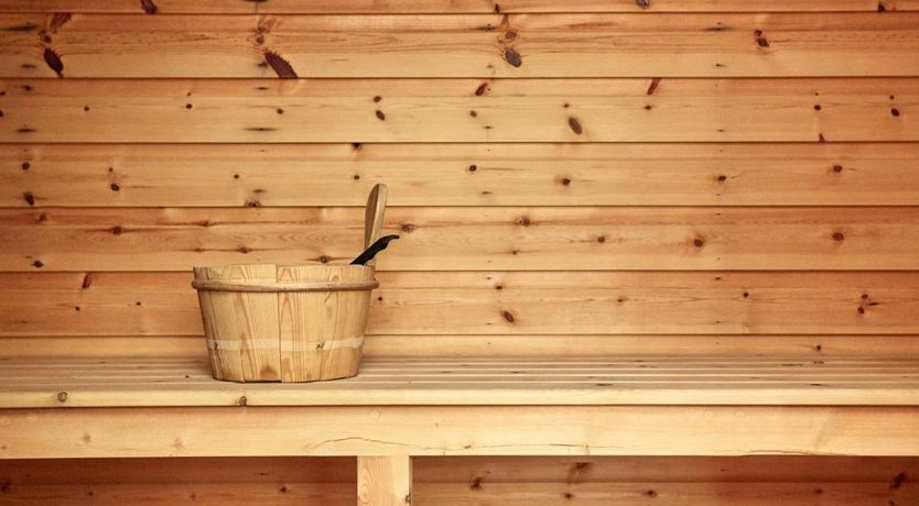 Photo of 8 Bed in Lyonshall