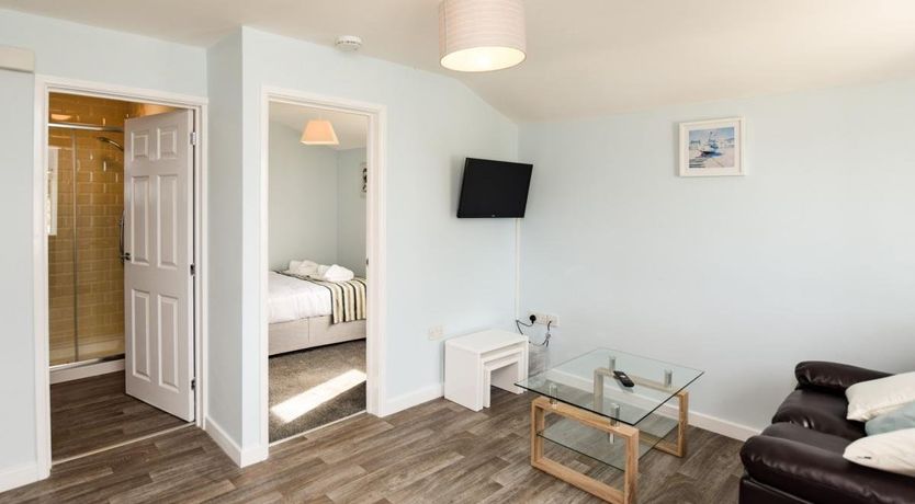 Photo of 1 Bed in Mundeseley