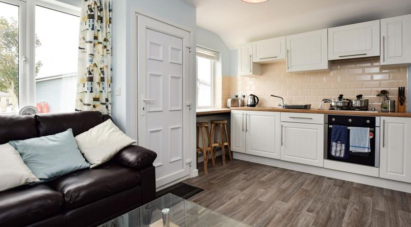 Photo of 1 Bed in Mundeseley