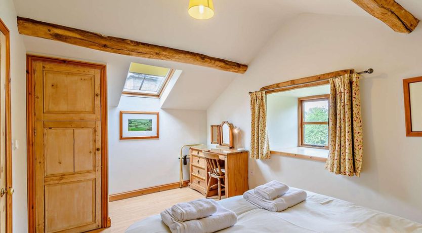 Photo of 3 Bed in Leeds