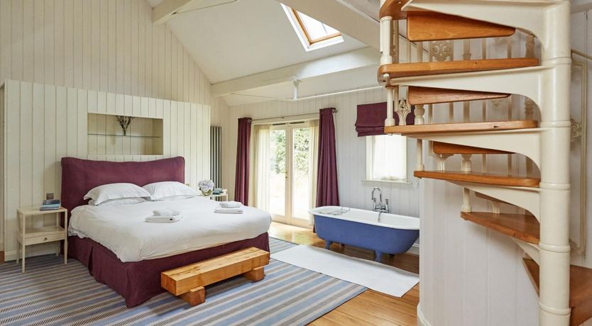 Photo of 2 Bed in Kington