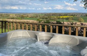 2 Bed in Kington Holiday Cottage