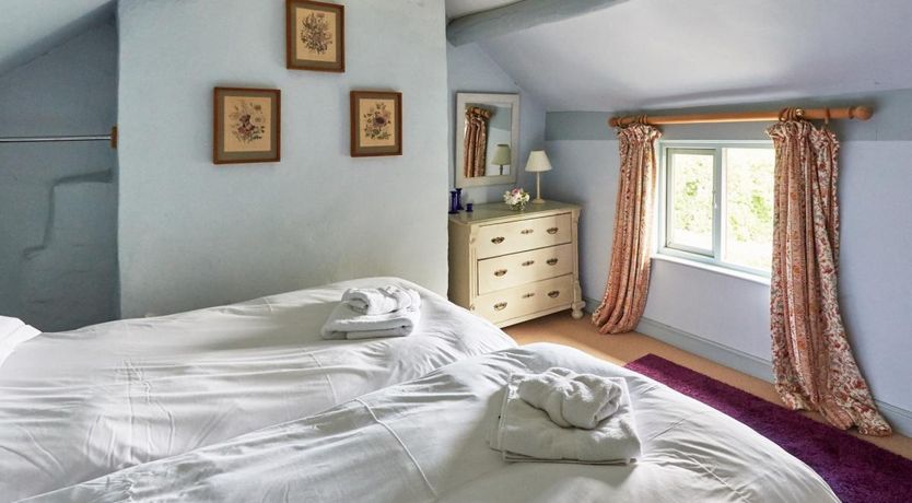 Photo of 2 Bed in Lyonshall