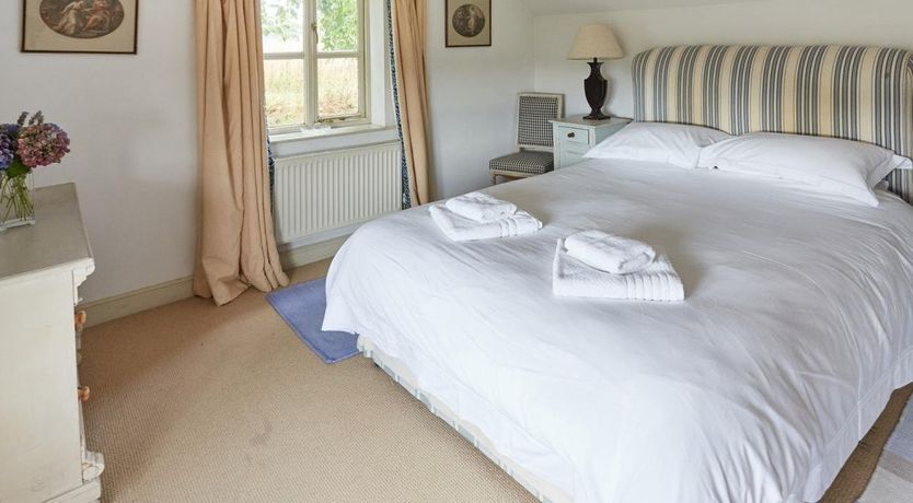 Photo of 2 Bed in Lyonshall