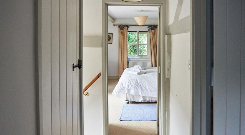 Photo of 2 Bed in Lyonshall