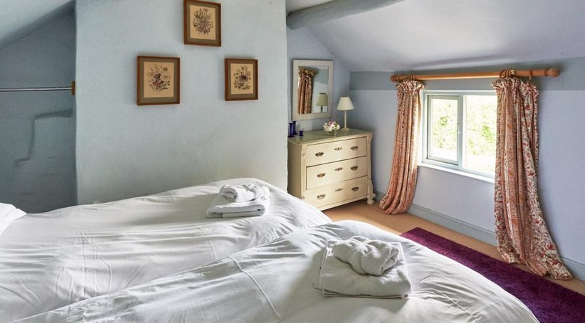 Photo of 2 Bed in Kington