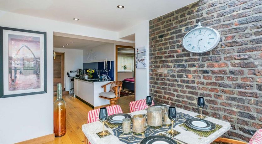 Photo of 1 Bed in Whitby