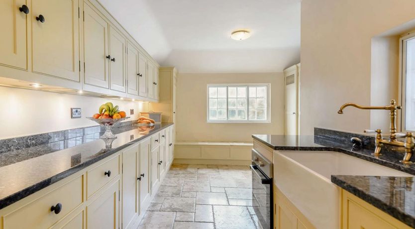 Photo of 11 Bed in Wainfleet