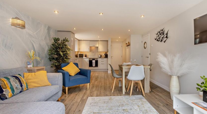 Photo of 2 Bed in Westward Ho