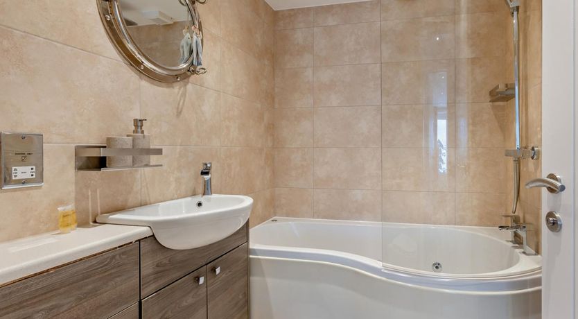 Photo of 2 Bed in Bideford