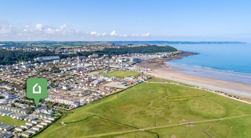 Photo of 2 Bed in Westward Ho