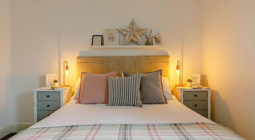 Photo of 3 Bed in Brixham