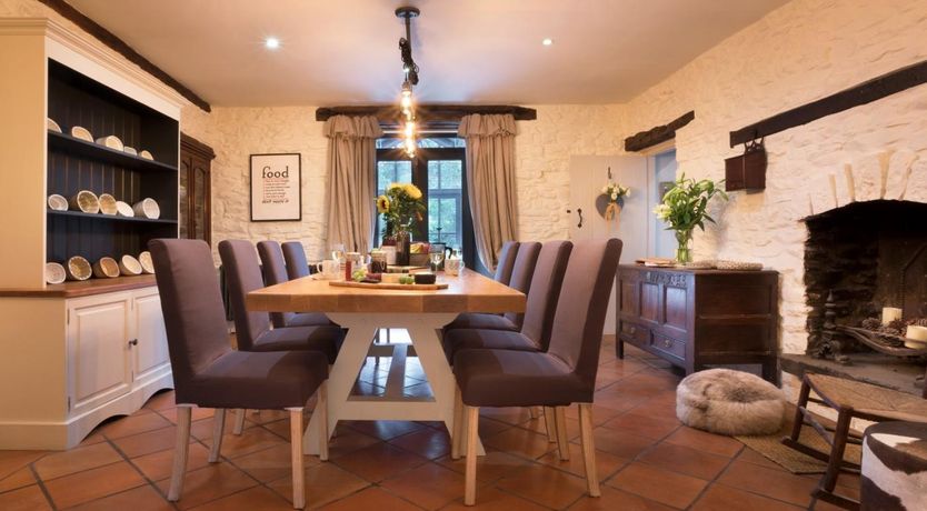 Photo of 5 Bed in Near Kirkby Lonsdale