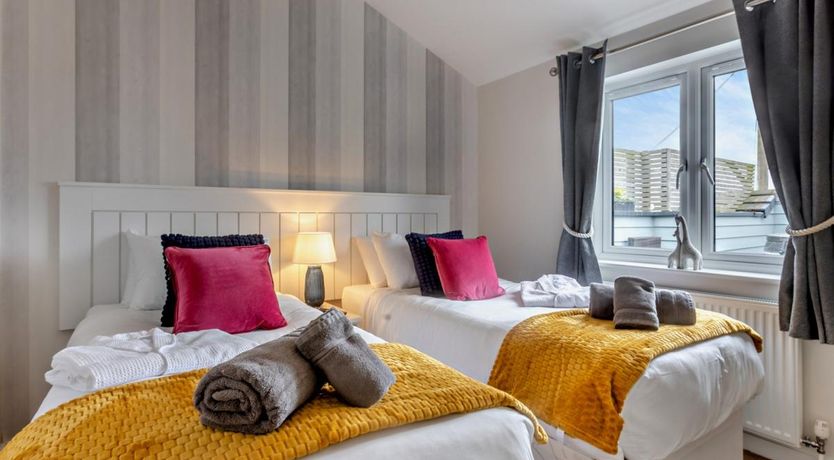 Photo of 3 Bed in Westward Ho