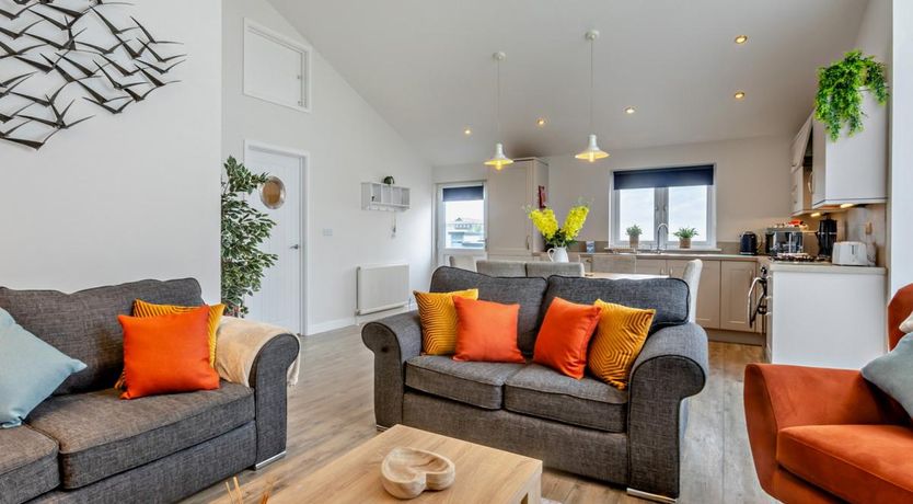 Photo of 3 Bed in Westward Ho