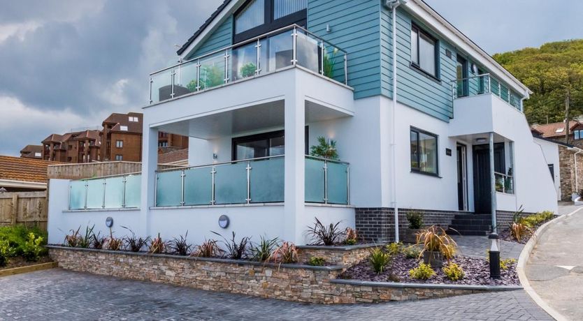 Photo of 3 Bed in Westward Ho