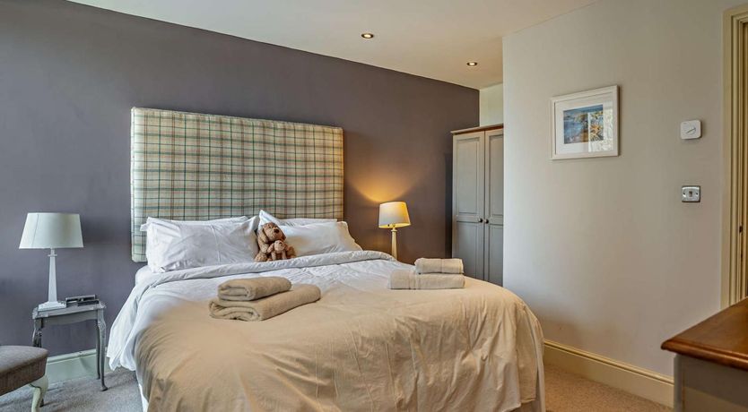 Photo of 3 Bed in Haverfordwest